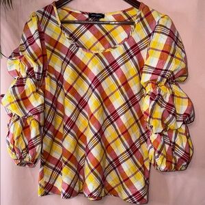 Max Edition Plaid Statement Puff Sleeve Top | Feminine Chic